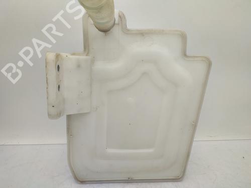 Windscreen washer tank VW GOLF PLUS V (5M1, 521) 1.6 TDI | BP23684135C113 
