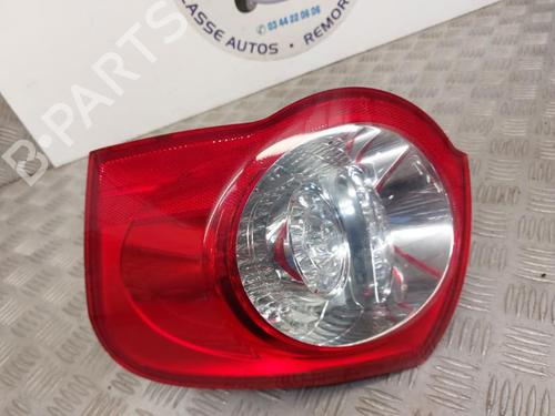 Right taillight VW PASSAT B6 Variant (3C5) 1.6 TDI | BP23744684C35 - Image 4