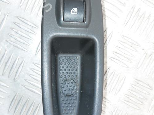 Used Left rear window switch FIAT 500L (351_, 352_) 1.3 D Multijet (199LXY1A, 199LXY11) (84 hp) 26210776