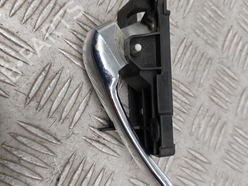 Used Front left interior door handle Front left interior door handle ALFA ROMEO 147 (937_) 1.6 16V T.SPARK (937.AXA1A, 937.AXB1A, 937.BXB1A) (120 hp) 32164251 32164251