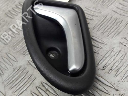 Used Front right interior door handle Front right interior door handle RENAULT CLIO II (BB_, CB_) 1.4 16V (B/CB0P, BB13) (98 hp) 23658756 23658756