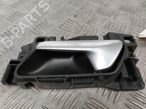 Used Front left interior door handle Front left interior door handle PEUGEOT 208 II (UB_, UP_, UW_, UJ_) 1.2 PureTech 100 (101 hp) 23747942 23747942