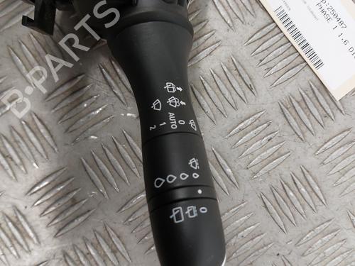 Steering column stalk RENAULT MEGANE IV Hatchback (B9A/M/N_) 1.6 dCi 130 (B9A4) | BP31092517I23