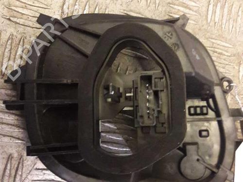 Lamp holder PEUGEOT 208 I (CA_, CC_) 1.6 HDi / BlueHDi 75 | BP23728016L10 