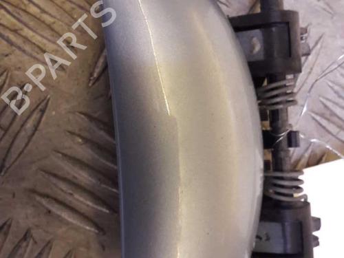Türgriff hinten rechts außen für PEUGEOT 206 Hatchback (2A/C) 2.0 HDI 90 (90 hp) 23734380