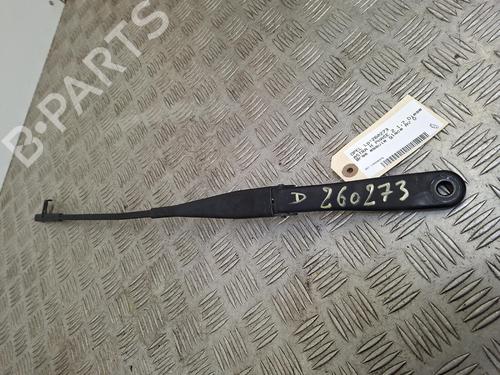 Used Front windshield wiper arm Front windshield wiper arm 37717685 37717685