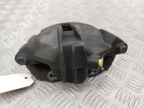 Used Right front brake caliper Right front brake caliper CITROËN C4 CACTUS 1.5 BlueHDi 100 (102 hp) 23746742 23746742
