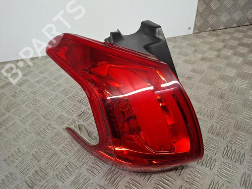 Used Left taillight Left taillight 39228619 39228619