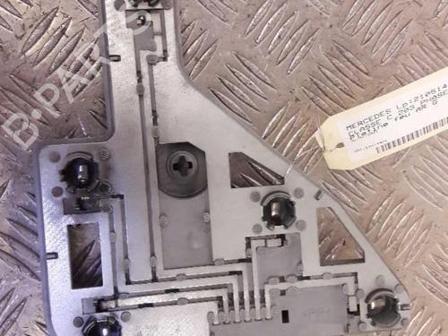 Used Lamp holder MERCEDES-BENZ C-CLASS (W203) C 200 CDI (203.004) (116 hp) 23718261