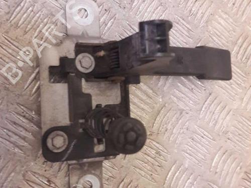 Used Hood lock Hood lock RENAULT SCÉNIC III (JZ0/1_) 1.5 dCi (86 hp) 24852812 24852812
