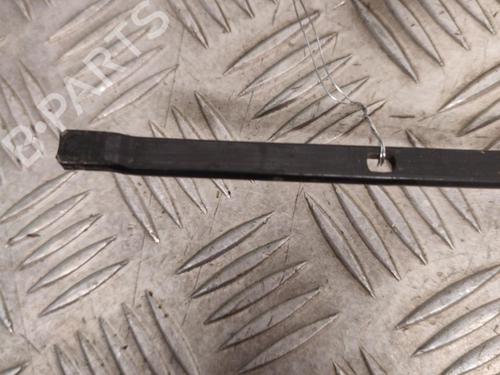 Front windshield wiper arm RENAULT MEGANE II Estate (KM0/1_) 1.5 dCi (KM16, KM1E) | BP23734959C143 