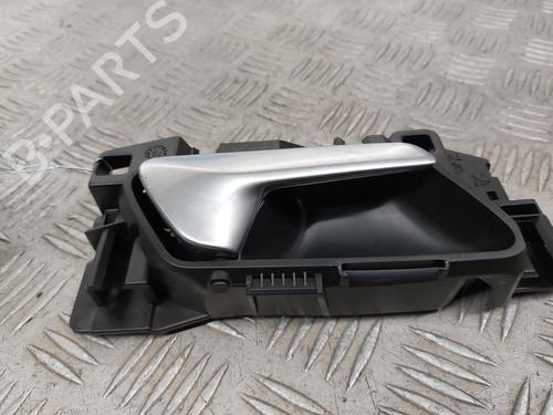 Høyre foran invendig håndtak PEUGEOT 208 II (UB_, UP_, UW_, UJ_) 1.2 PureTech 100 | BP23747941I14 