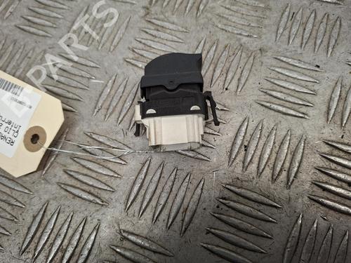 Used Right front window switch Right front window switch 37482125 37482125