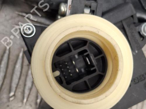 rear-left-window-mechanism-toyota-auris-estate-_e18_-2013-2014-2015-2016-2017-2018-39729374 main image