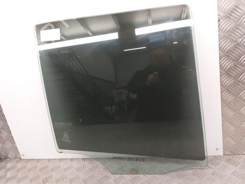 Rear right door window MERCEDES-BENZ M-CLASS (W163) ML 270 CDI (163.113) | BP29846336C21