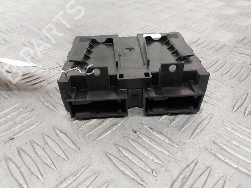 Used Control unit Control unit BMW 1 (F40) 116 d (116 hp) 23747558 23747558