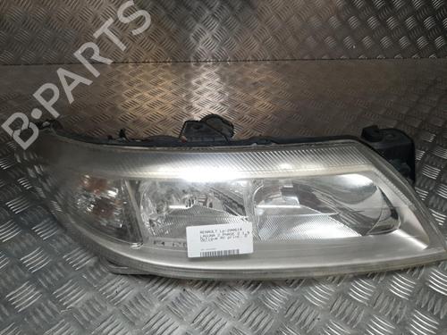 Used Right headlight RENAULT LAGUNA II (BG0/1_) 1.9 dCi (BG08, BG0G) (120 hp) 23655546