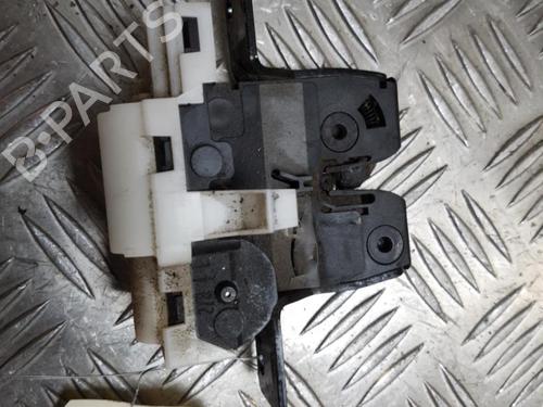 Used Tailgate lock RENAULT MEGANE II Estate (KM0/1_) 2.0 (135 hp) 24851847
