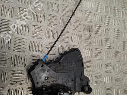 front-left-lock-toyota-auris-estate-_e18_-2013-2014-2015-2016-2017-2018-39729382 main image
