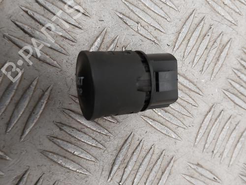 Switch RENAULT MEGANE IV Hatchback (B9A/M/N_) 1.6 dCi 130 (B9A4) | BP31116043I30 