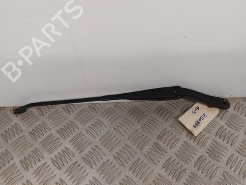 front-windshield-wiper-arm-dacia-sandero-2008-32022309 main image