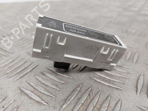 Electronic module RENAULT MEGANE IV Hatchback (B9A/M/N_) 1.6 dCi 130 (B9A4) | BP31092507M83