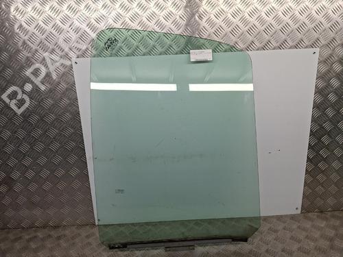 Used Front right door window Front right door window RENAULT MASTER II Platform/Chassis (ED/HD/UD) 2.2 dCI 90 (ED0G, ED0N, HD0G, HD0N, HD1G, HD1N, UD0G,... (90 hp) 39665381 39665381