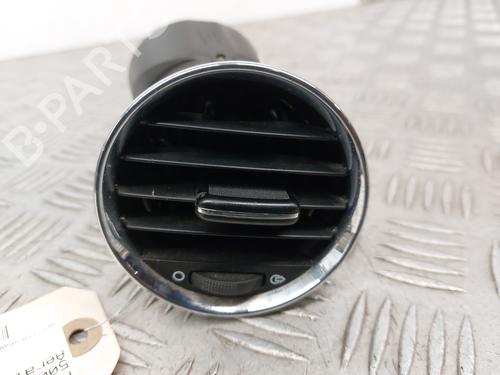 Used Air vent PEUGEOT 5008 (0U_, 0E_) 2.0 HDi 150 / BlueHDi 150 (150 hp) 31210073