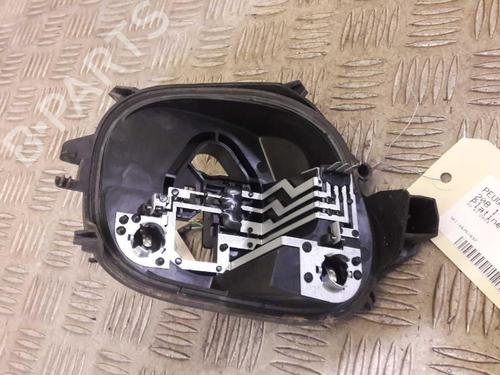 Used Lamp holder Lamp holder PEUGEOT 208 I (CA_, CC_) 1.6 HDi / BlueHDi 75 (75 hp) 23728354 23728354