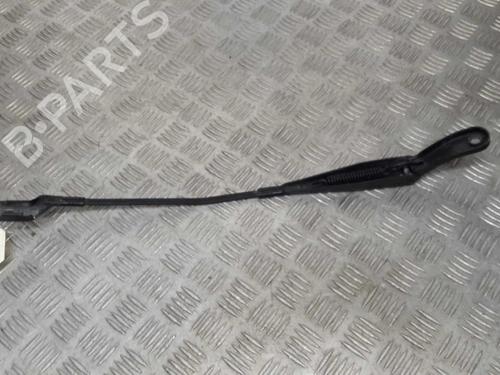 Used Front windshield wiper arm PEUGEOT 208 I (CA_, CC_) 1.6 HDi (92 hp) 23735053