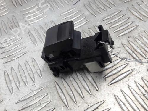 Used Right rear window switch Right rear window switch TOYOTA AURIS (_E15_) 1.6 (ZRE151_, ZRE151R) (132 hp) 23724529 23724529