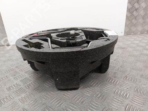 Jack Kit ALFA ROMEO 147 (937_) 1.6 16V T.SPARK (937.AXA1A, 937.AXB1A, 937.BXB1A) | BP32164221C119