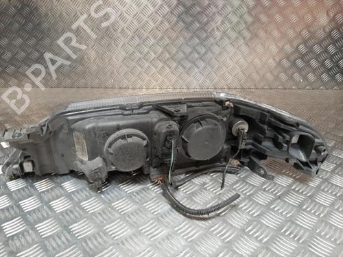Used Right headlight Right headlight RENAULT LAGUNA II (BG0/1_) 2.2 dCi (BG0F) (150 hp) 23714822 23714822