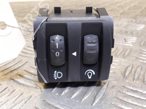 Used Headlight switch Headlight switch 24853024 24853024