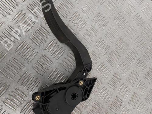 Used Pedal Pedal RENAULT CLIO IV (BH_) 1.2 16V (73 hp) 23745004 23745004