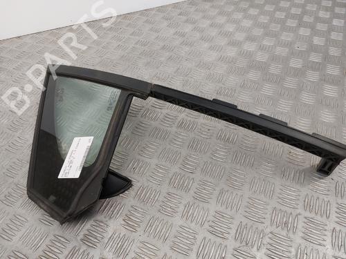 Driehoekruit links voor PEUGEOT 208 I (CA_, CC_) 1.2 VTI 82 (82 hp) 29912978