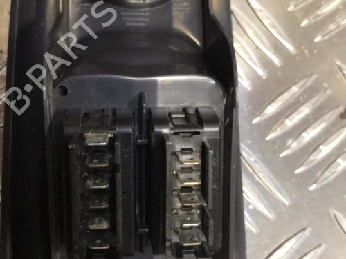 Used Left front window switch Left front window switch RENAULT TWINGO I (C06_) 1.2 (C063, C064) (55 hp) 23655480 23655480