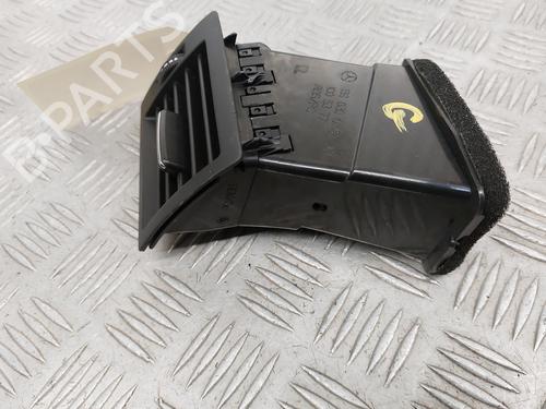 Air vent MERCEDES-BENZ B-CLASS Sports Tourer (W245) B 180 CDI (245.207) | BP23748919I21