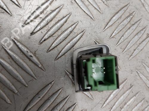 Used Switch Switch 23747816 23747816