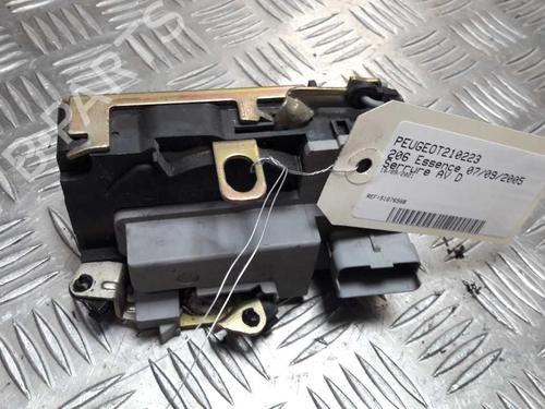 Front right lock PEUGEOT 206 Hatchback (2A/C) 1.1 i | BP23716832C97 