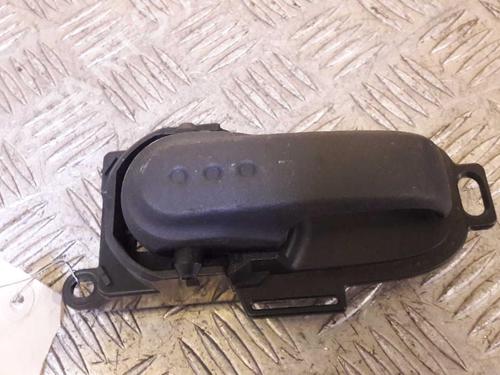 Used Front left interior door handle NISSAN MICRA III (K12) 1.2 16V (80 hp) 23714342