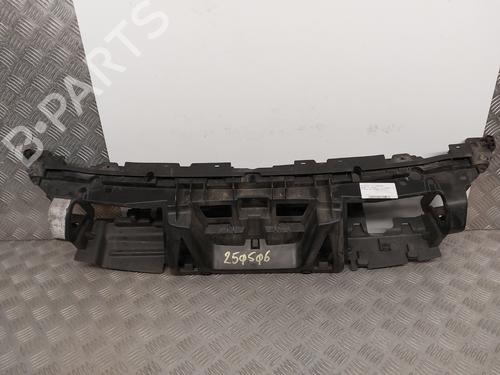 Used Crossmember PEUGEOT 5008 (0U_, 0E_) 2.0 HDi 150 / BlueHDi 150 (150 hp) 31210066