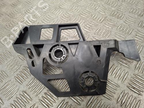 Used Front bumper bracket Front bumper bracket 37744325 37744325