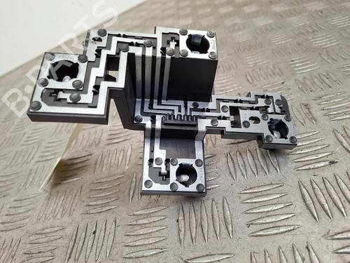 Used Lamp holder Lamp holder RENAULT LAGUNA III Grandtour (KT0/1) 2.0 dCi (KT07, KT0J, KT14, KT1A, KT1S) (131 hp) 39700004 39700004