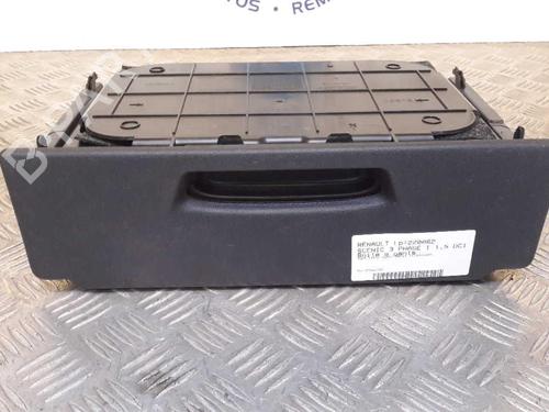 Used Glove box Glove box RENAULT SCÉNIC III (JZ0/1_) 1.5 dCi (86 hp) 23723832 23723832