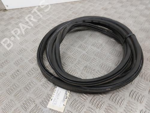 Used Rubber door seal Rubber door seal 31990493 31990493