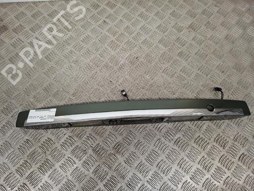 rear-center-light-kia-sorento-i-jc-2002-2003-2004-2005-2006-2007-2008-2009-2010-2011-36219847 main image