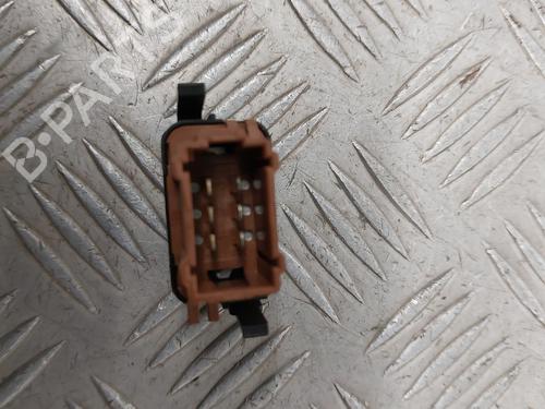 Switch RENAULT TRAFIC II Bus (JL) 2.0 dCi 90 (JL00, JL01, JL0H, JL0M, JL0P, JL0S) | BP23713529I30 - Image 4