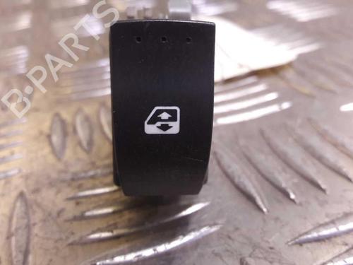 Used Right rear window switch RENAULT MEGANE II Estate (KM0/1_) 1.5 dCi (KM02, KM13) (101 hp) 23718209
