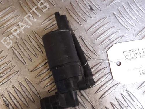 Used Washer pump Washer pump PEUGEOT 107 (PM_, PN_) 1.0 (68 hp) 24853088 24853088